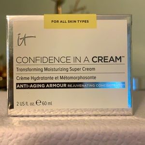 Brand new, never opened IT moisturizer.